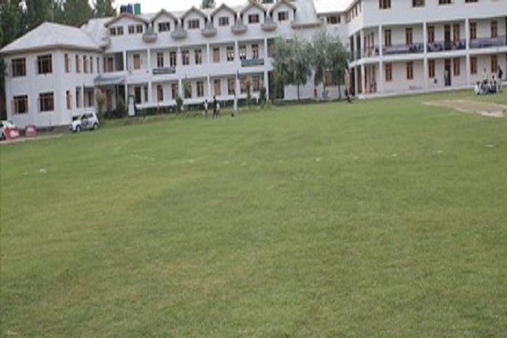 https://cache.careers360.mobi/media/colleges/social-media/media-gallery/10879/2019/2/22/Campus View of Shadab College of Education Srinagar_Campus-View.jpg